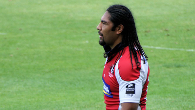 Lesley Vainikolo (David Howlett) 0